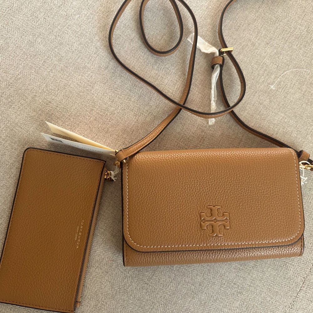Tory Burch Thea Flat Wallet Crossbody